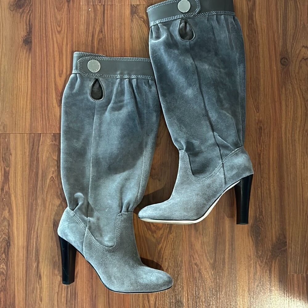 Michael Kors gray suede slouchy boot size 5.5 heels